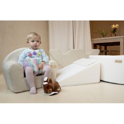 Poltrona per bambini in bouclè 